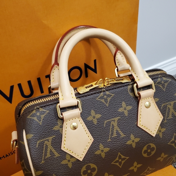 🔴SOLD🔴2️⃣3️⃣9️⃣5️⃣SPEEDY BANDOULIÈRE 20 PINK STRAP - Picture 3 of 9